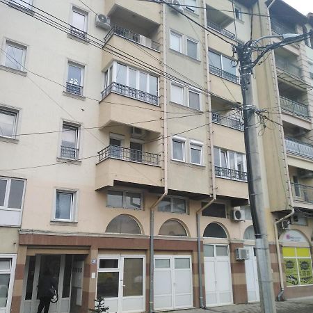 Kraljevski Apartman Kraljevo Ngoại thất bức ảnh