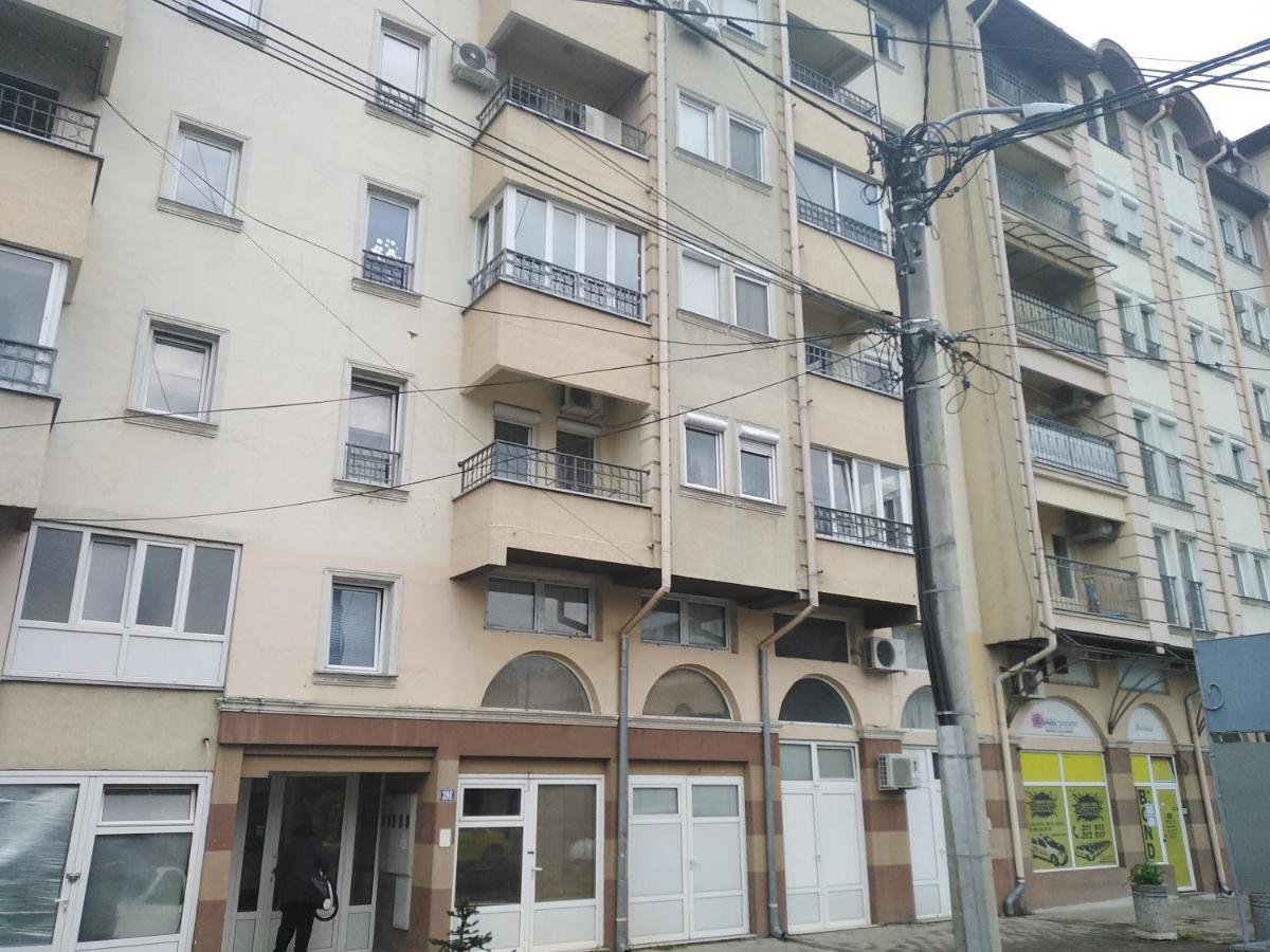 Kraljevski Apartman Kraljevo Ngoại thất bức ảnh