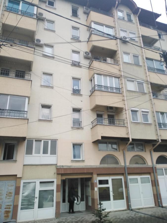 Kraljevski Apartman Kraljevo Ngoại thất bức ảnh